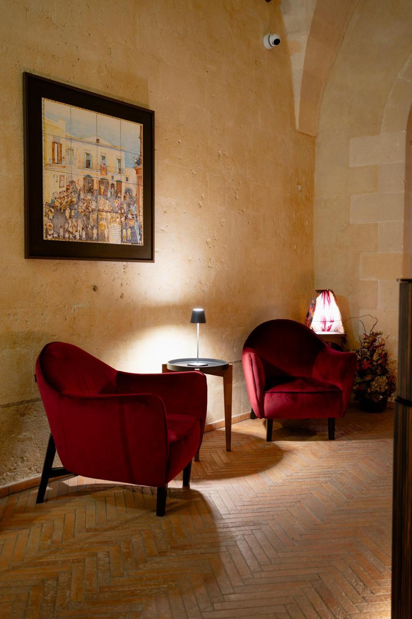Lo Stemma Luxury Boutique Hotel Матера Екстериор снимка
